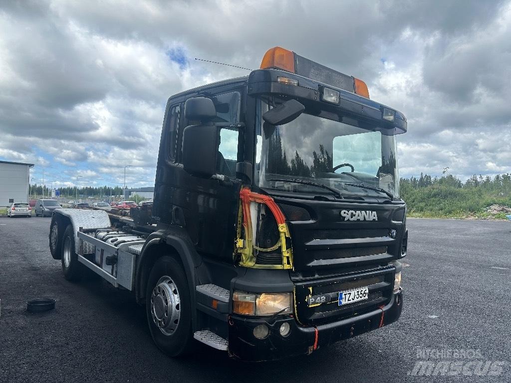 Scania P420 6x2*4 Sunkvežimiai su keliamuoju kabliu