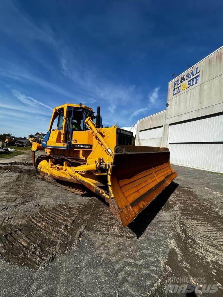 Komatsu D 85 A-21 Vikšriniai buldozeriai