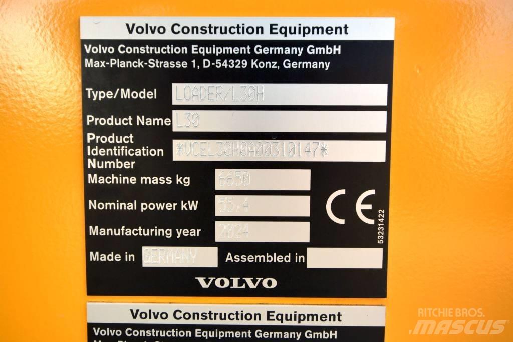Volvo L 30 H Naudoti ratiniai krautuvai