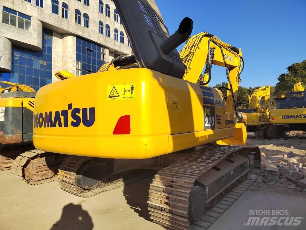 Komatsu PC220-7 Vikšriniai ekskavatoriai
