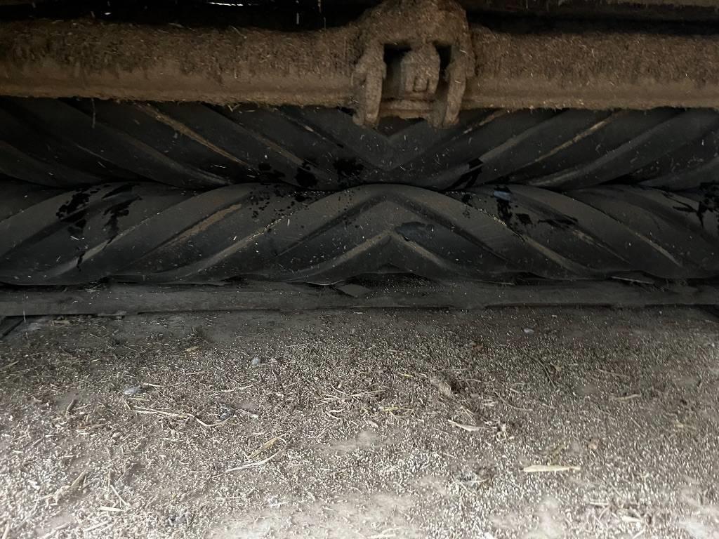 John Deere CC0324 Formuojančios žoliapjovės