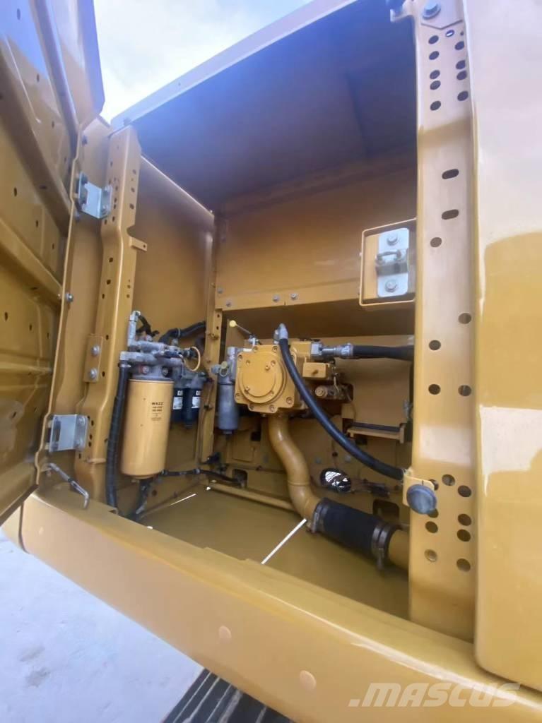 CAT 320 GC Vikšriniai ekskavatoriai