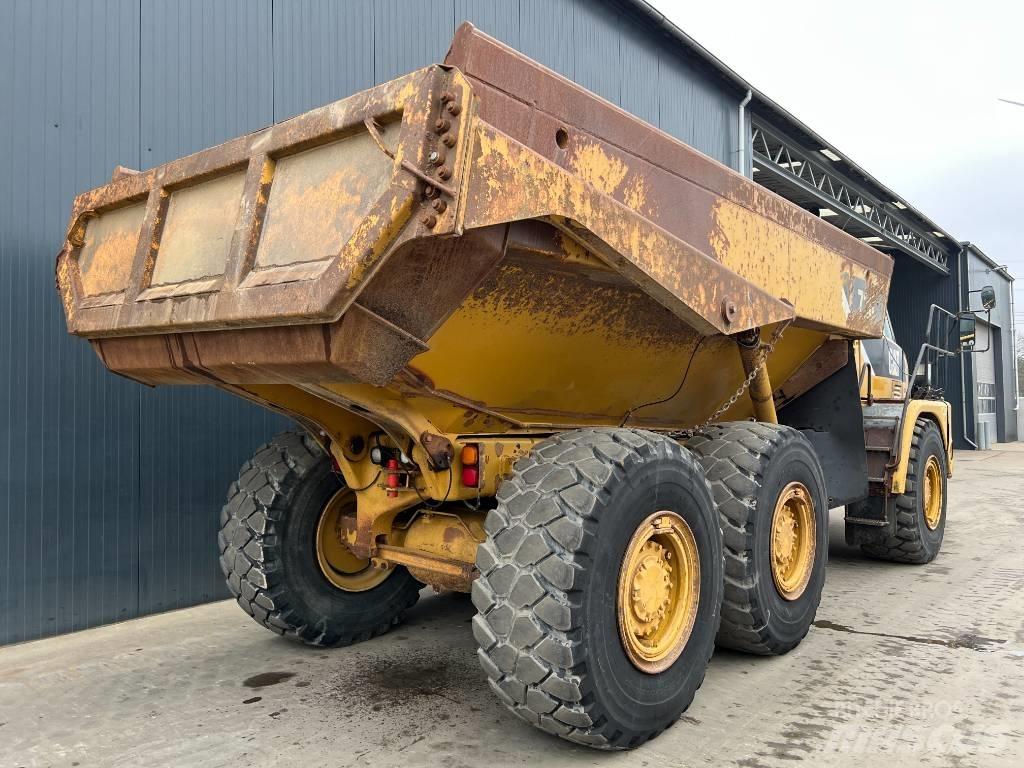CAT 730 Karjeriniai savivarčiai