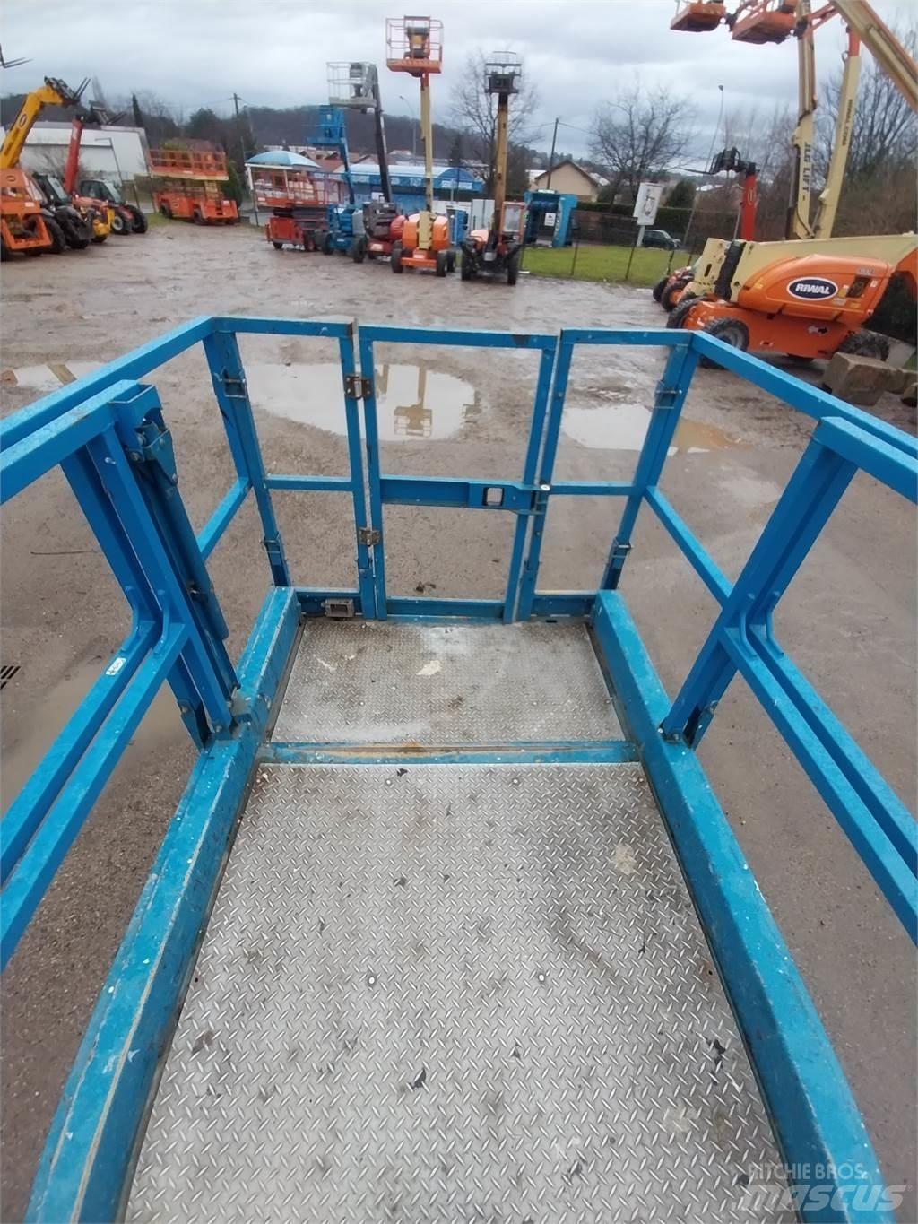 Genie GS3268RT Žirkliniai keltuvai