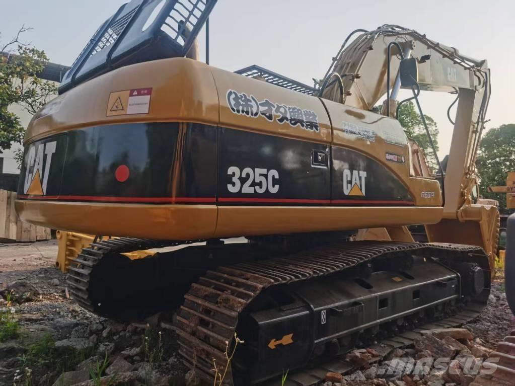 CAT 325 C Vikšriniai ekskavatoriai
