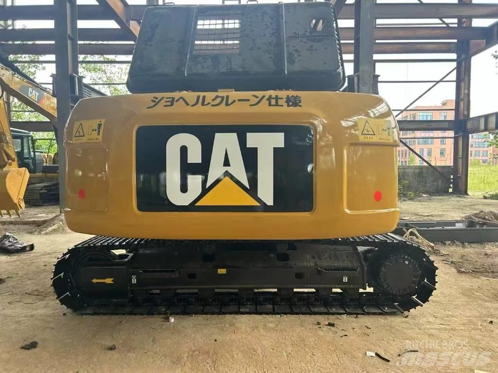 CAT 320 D2 Vikšriniai ekskavatoriai