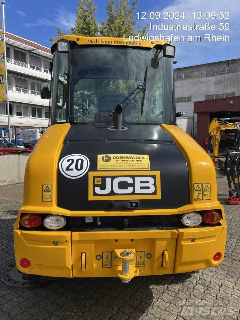 JCB 407 Naudoti ratiniai krautuvai