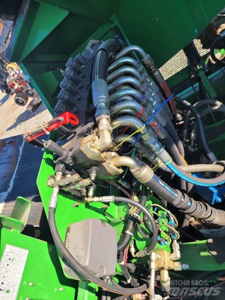John Deere 853 Miško pjovimo technika
