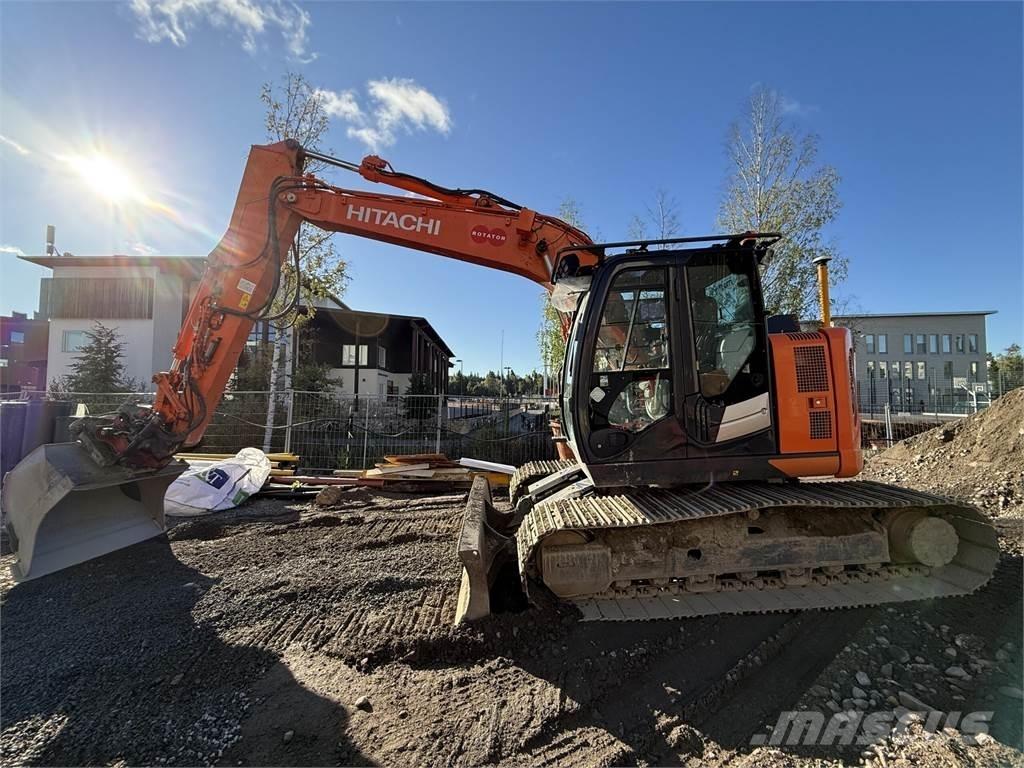 Hitachi ZX135 US-6 Vikšriniai ekskavatoriai
