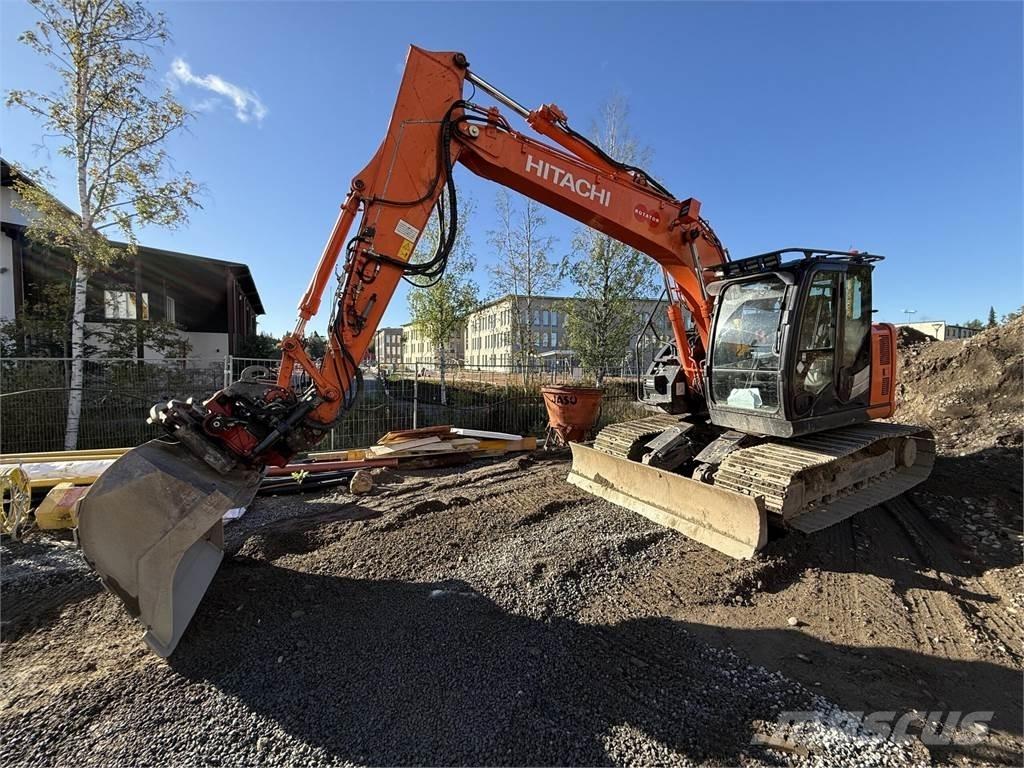 Hitachi ZX135 US-6 Vikšriniai ekskavatoriai