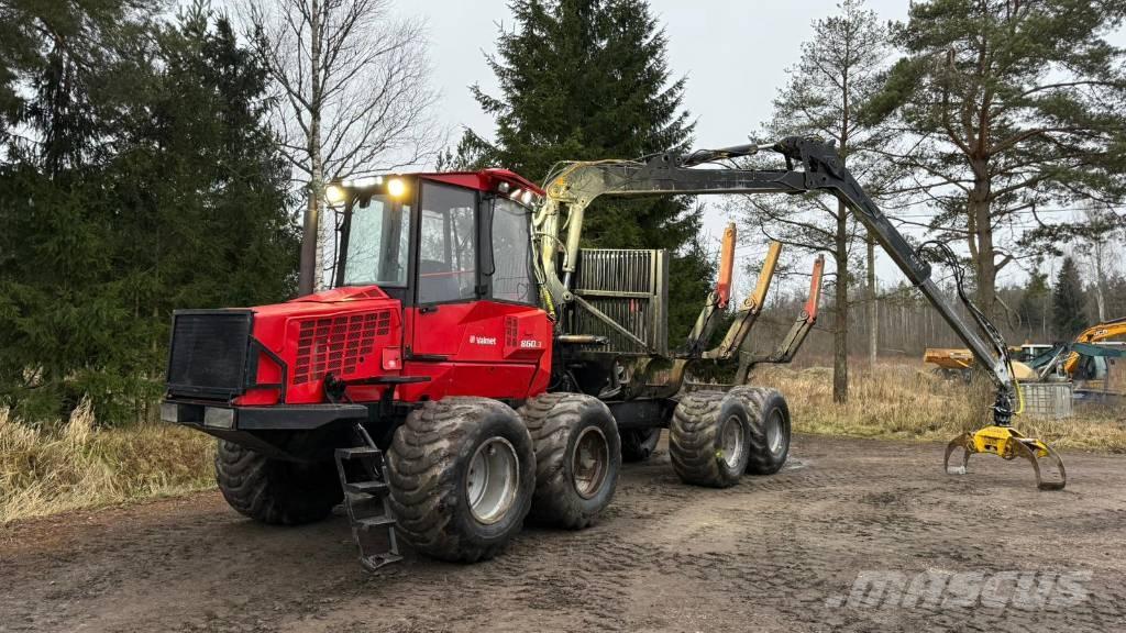 Valmet 860.3 Naudoti miškovežiai (Forvarderiai)