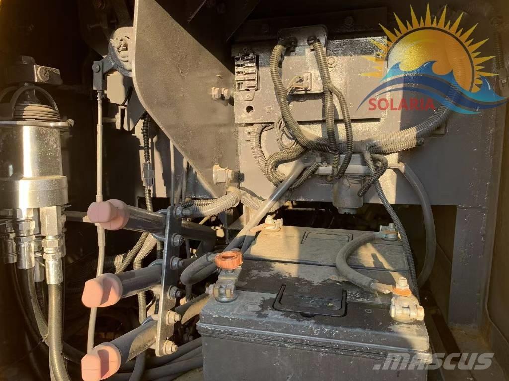 CAT D 5 K Vikšriniai buldozeriai