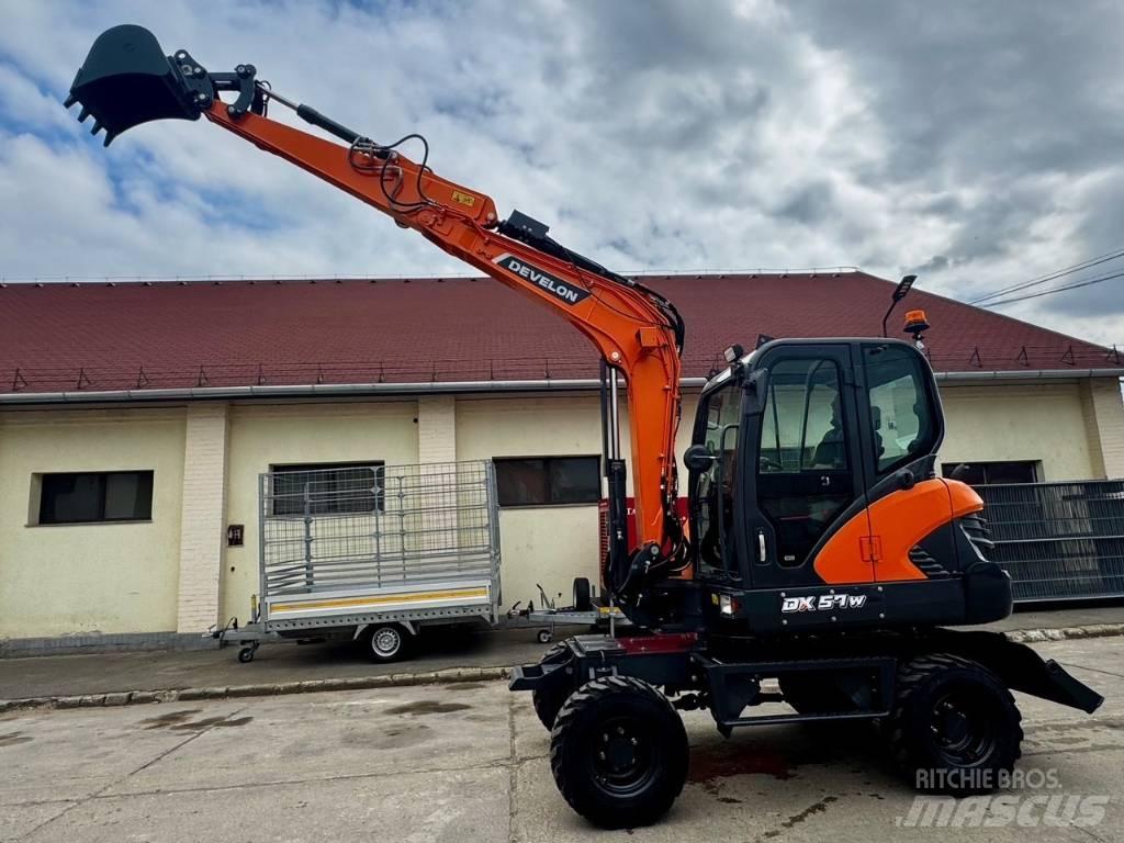 Develon DX 57 W-7 Ratiniai ekskavatoriai