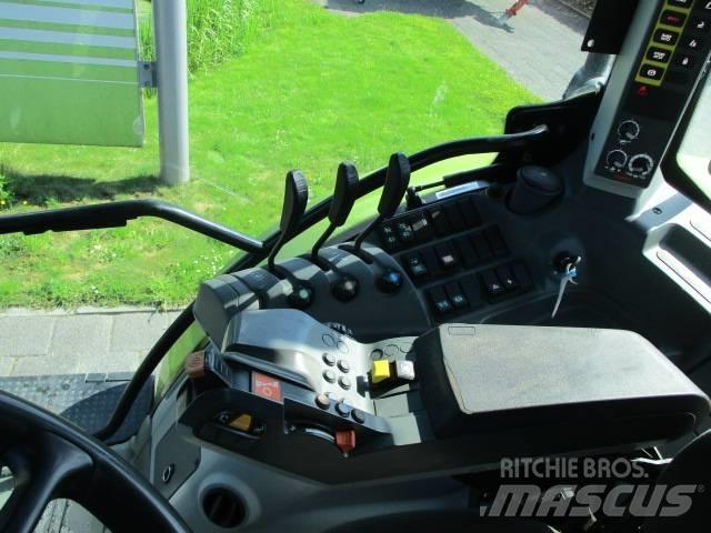 CLAAS Arion 520 Traktoriai