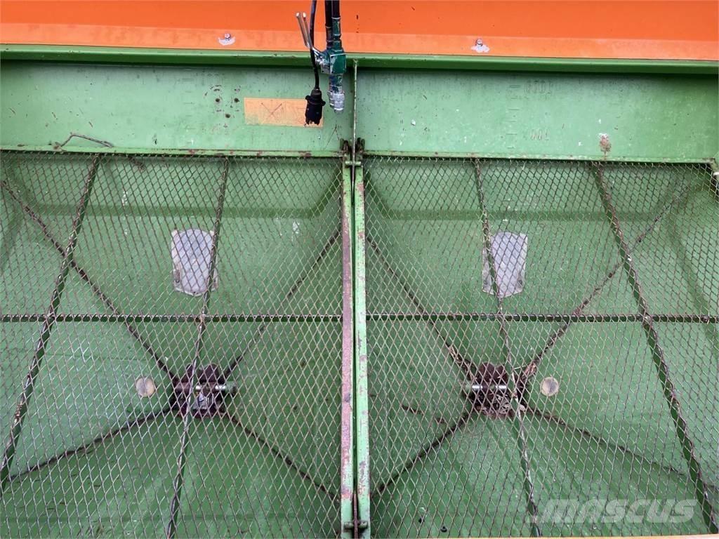 Amazone ZA-U 1001 Mineralinių trąšų barstytuvai