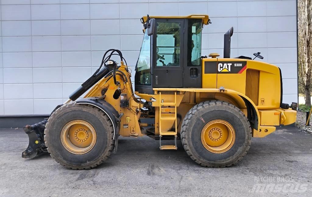 CAT 930 H Naudoti ratiniai krautuvai
