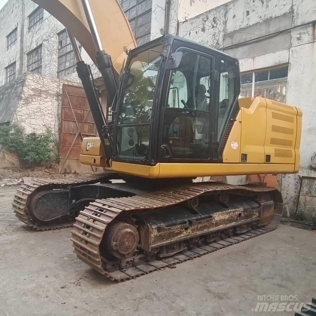 CAT 330GC Vikšriniai ekskavatoriai