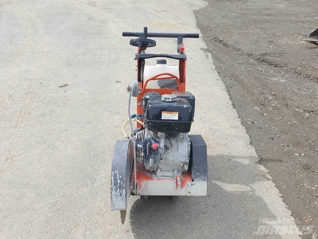 Husqvarna FS 400 LV Statyba - Kita