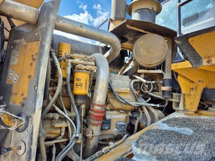 CAT 966G-2 Naudoti ratiniai krautuvai