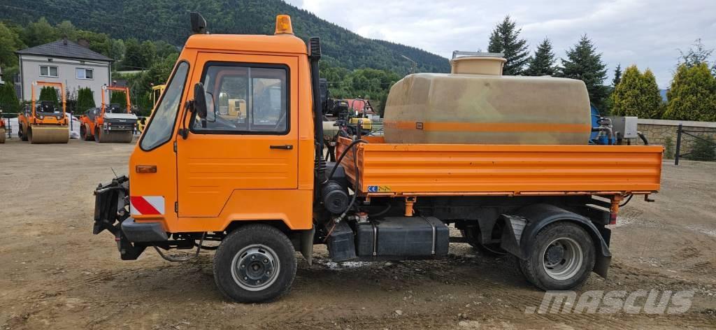 Multicar M 26 4X4 Savivarčių priekabų vilkikai