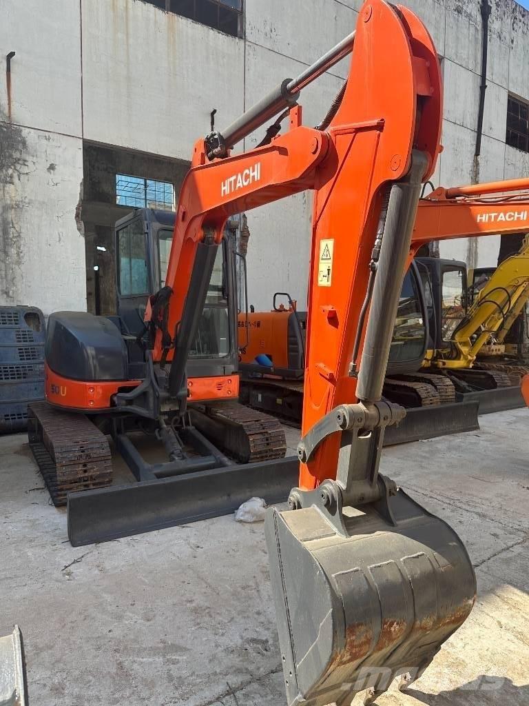 Hitachi ZX 50 U Vikšriniai ekskavatoriai