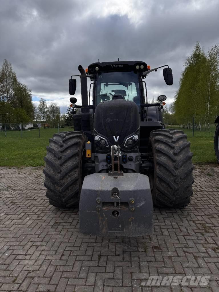 Valtra S 394 Traktoriai