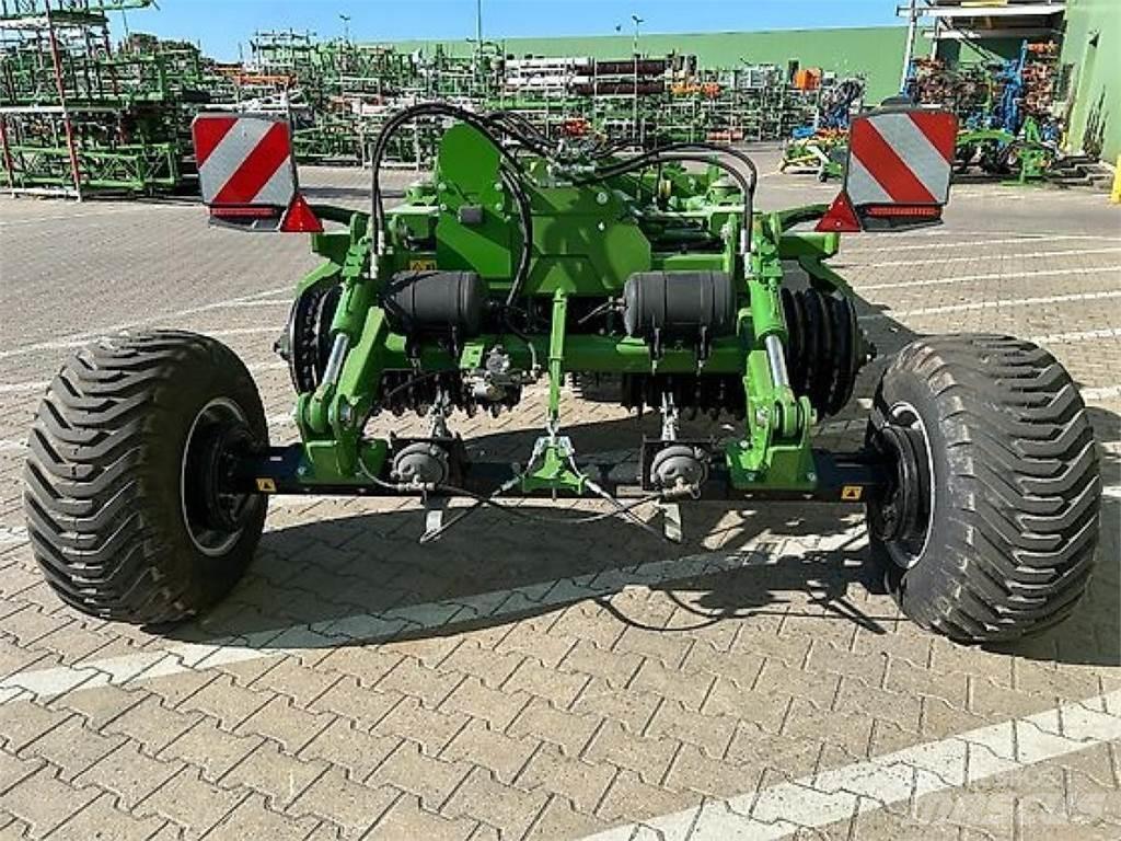 Amazone AW 12200 Volai