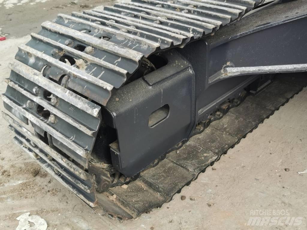 Doosan DX 225 LC Vikšriniai ekskavatoriai