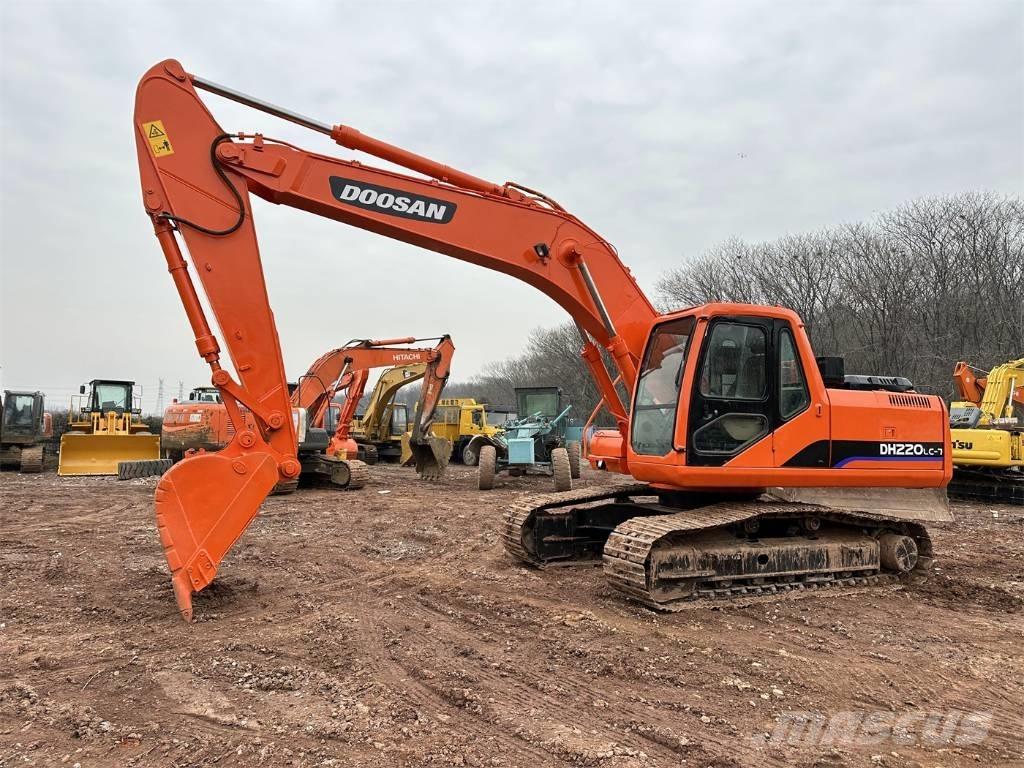 Doosan DH220-7 Vikšriniai ekskavatoriai