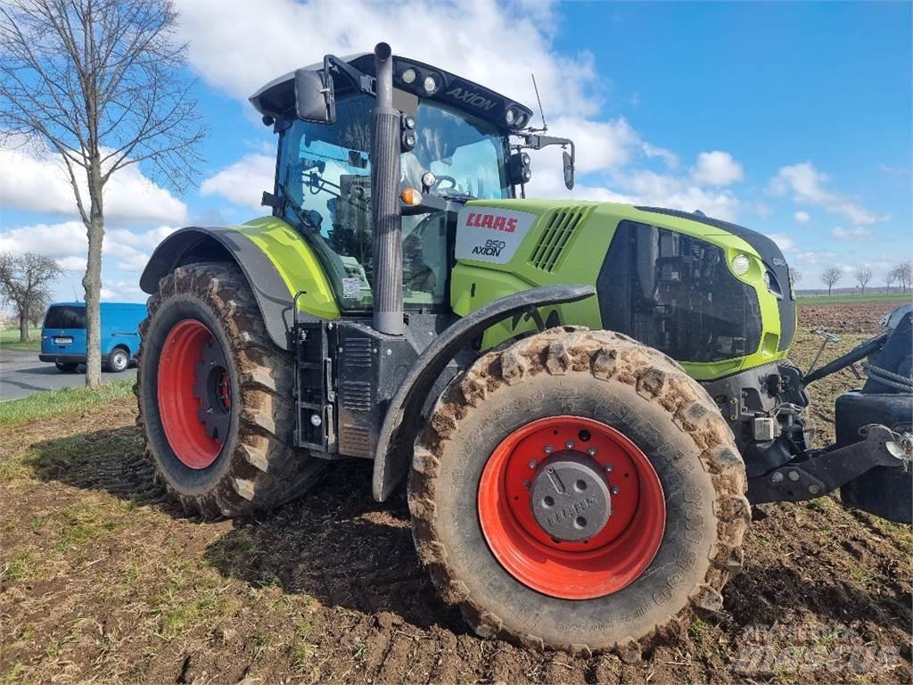 CLAAS Axion 850 Traktoriai