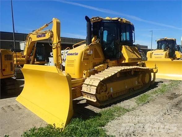 Komatsu D61EXi-24 Vikšriniai buldozeriai
