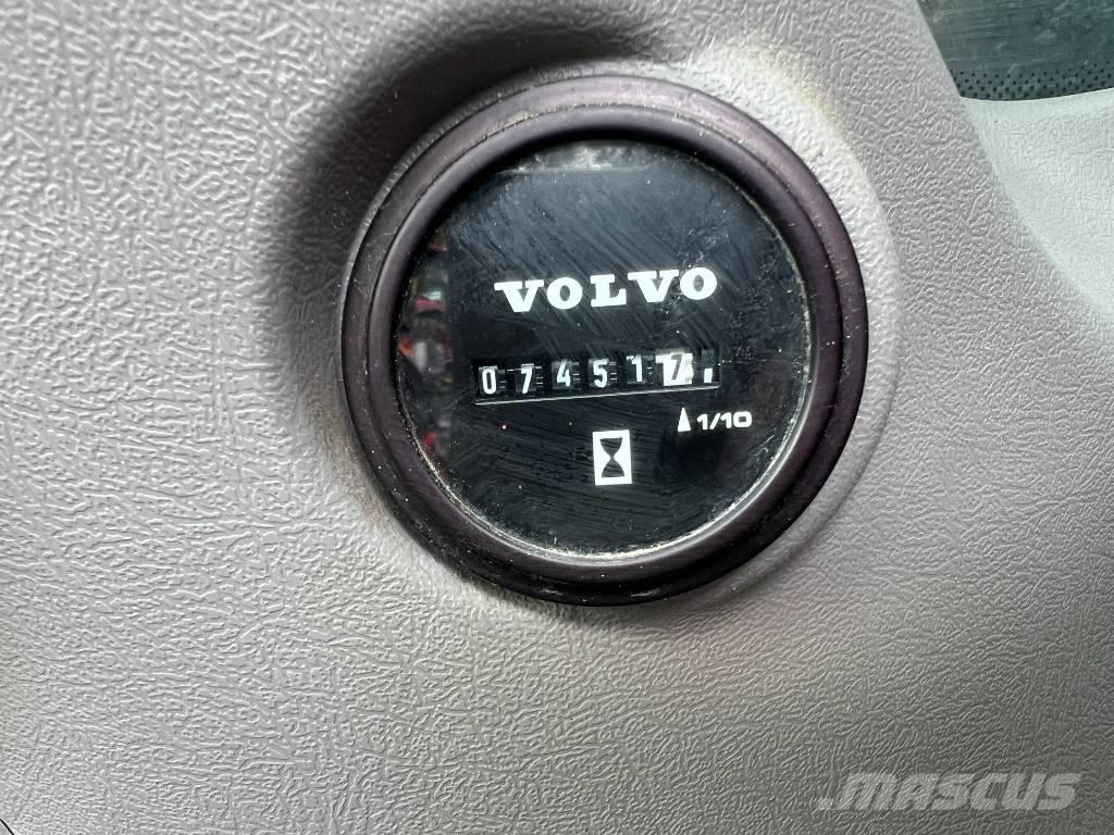 Volvo EC 200 E Vikšriniai ekskavatoriai