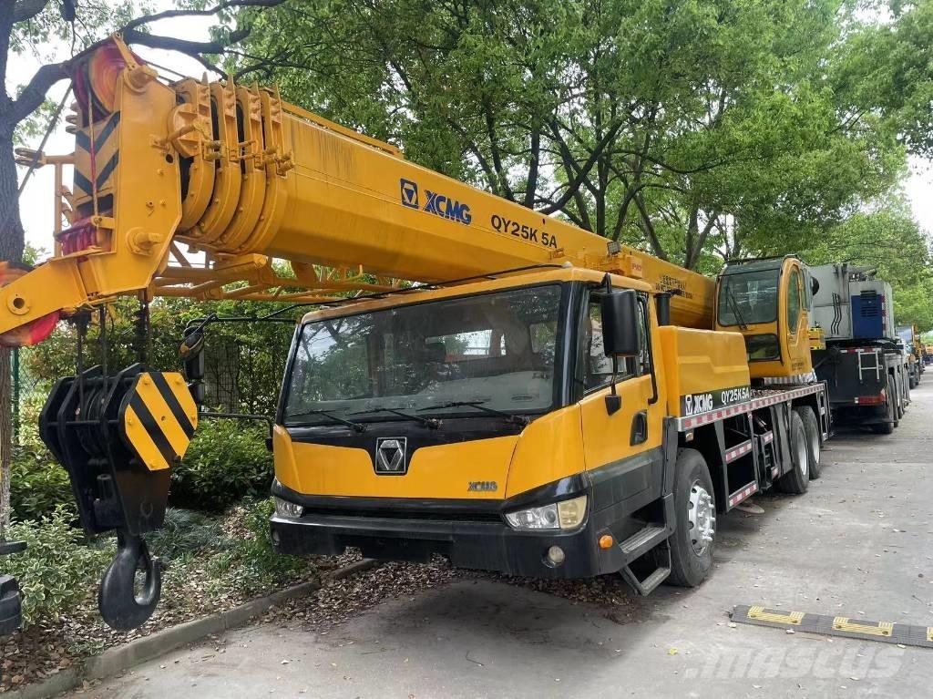 XCMG XCT25 Visureigiai kranai
