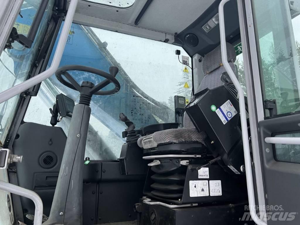 Fuchs MHL 320 Atliekų / pramoniniai krautuvai