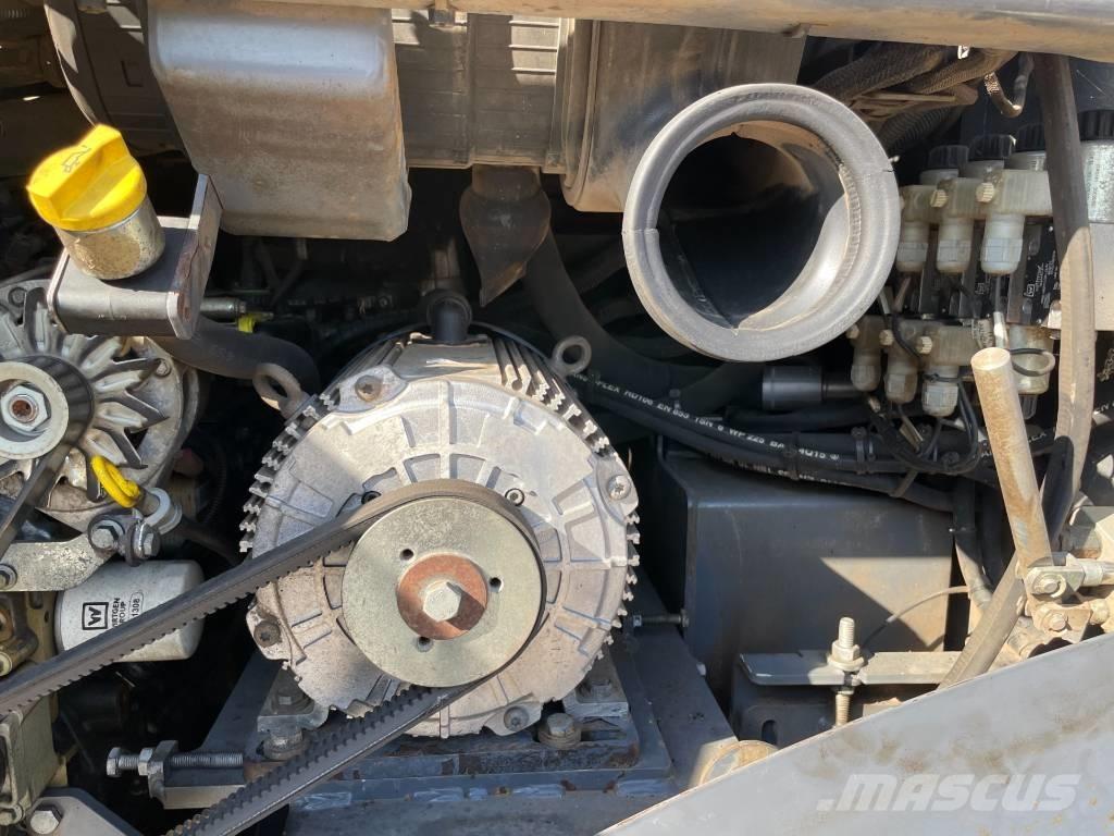 Vögele SUPER 800-3I Asfalto klotuvai