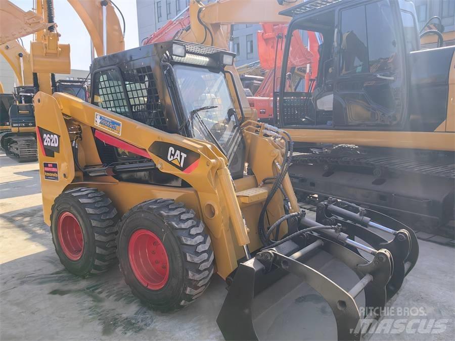 Bobcat 262D Krautuvai su šoniniu pasukimu