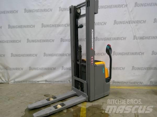 Jungheinrich EJC 214 Rankiniai vėžimėliai