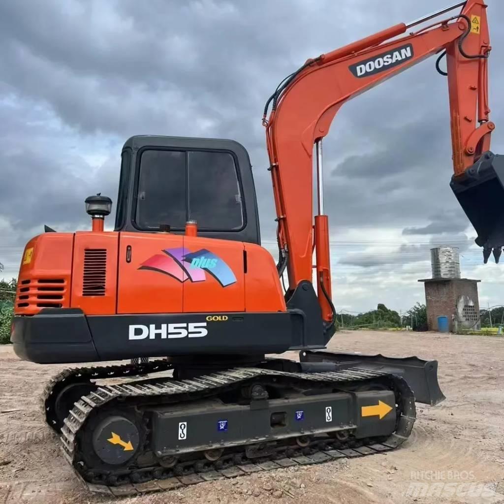 Doosan DH55 Mini ekskavatoriai < 7 t