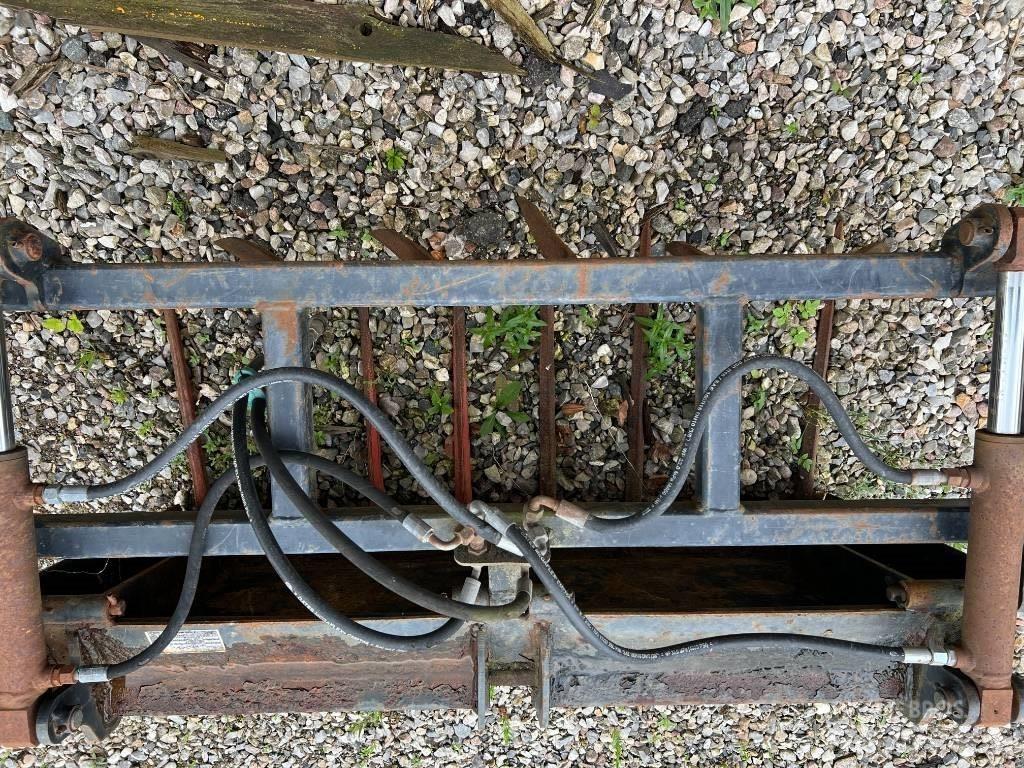 Schäffer HL Kiti krovimo ir kasimo mechanizmai ir jų priedai