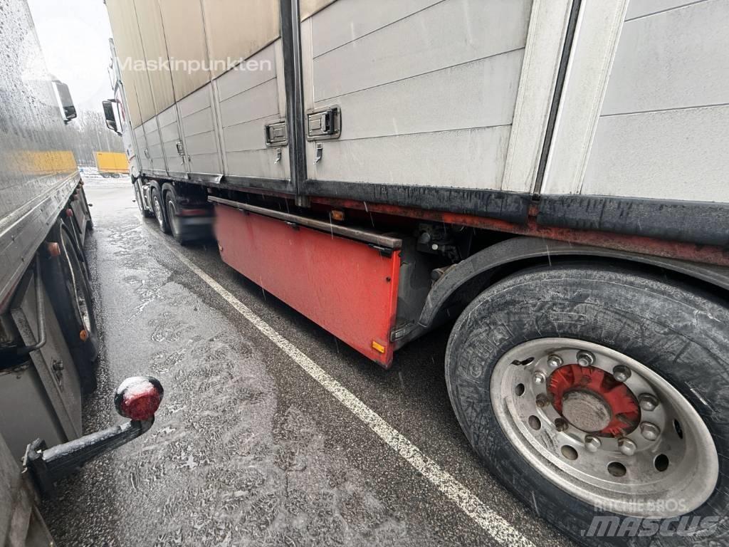 AMT K 502 Dengtos puspriekabės