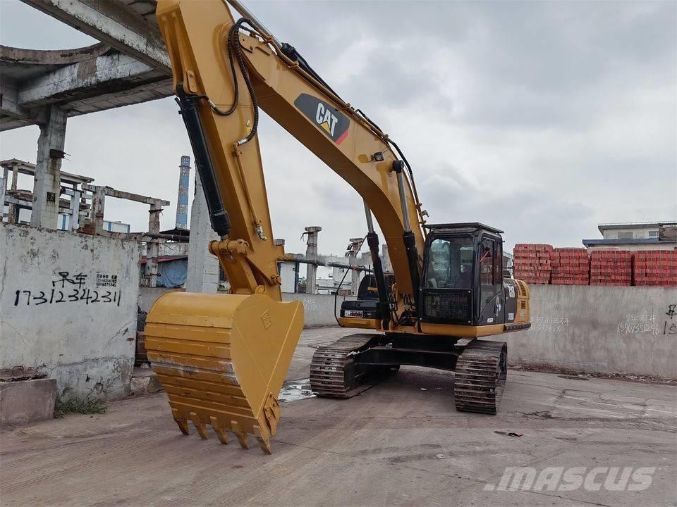 CAT 330 DL Vikšriniai ekskavatoriai