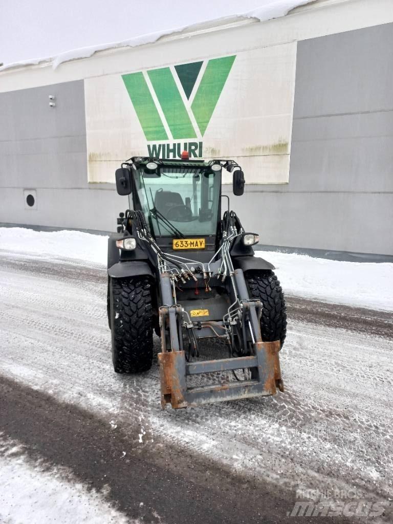 Wille 665 Naudoti kompaktiški traktoriai