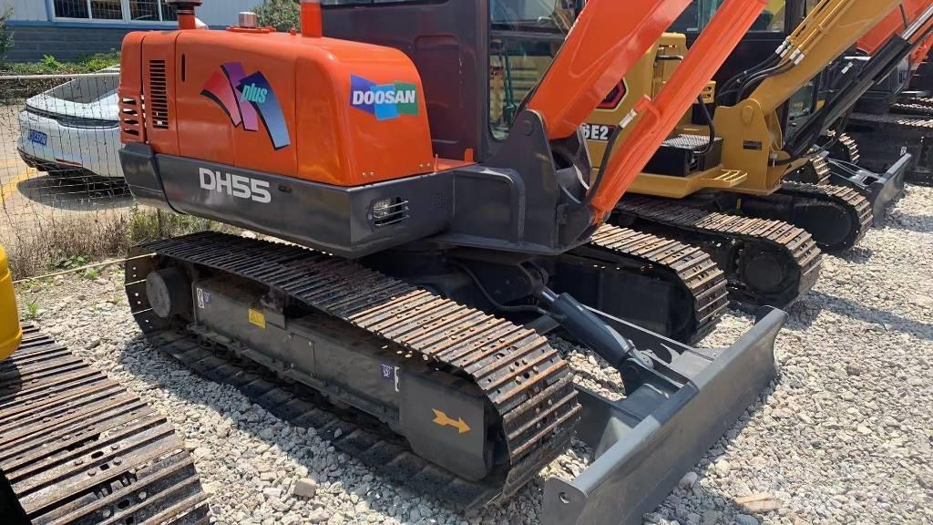 Doosan DH 55-7 Vikšriniai ekskavatoriai