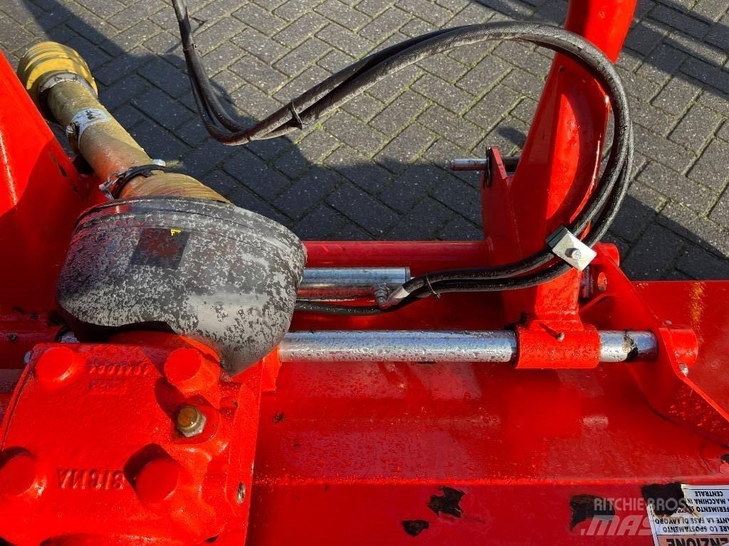 Sicma TRX 220 Ganyklų šienapjovės / rėžtuvės