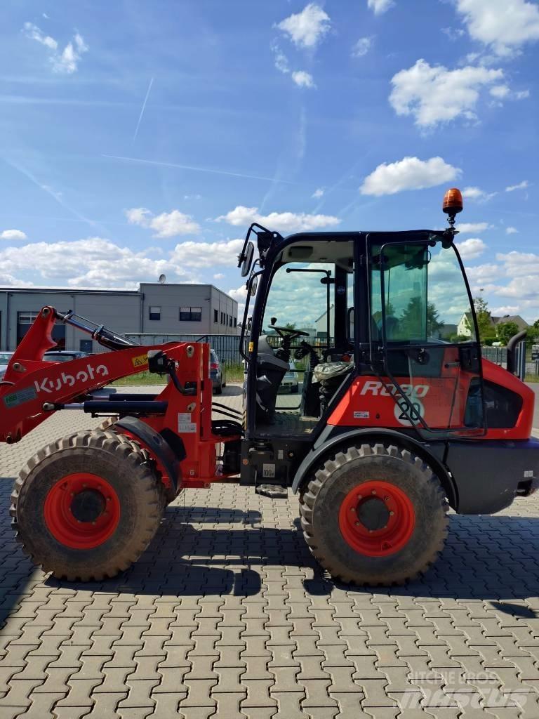 Kubota R 090 Naudoti ratiniai krautuvai