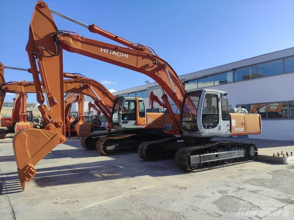 Hitachi EX 220-5 Vikšriniai ekskavatoriai