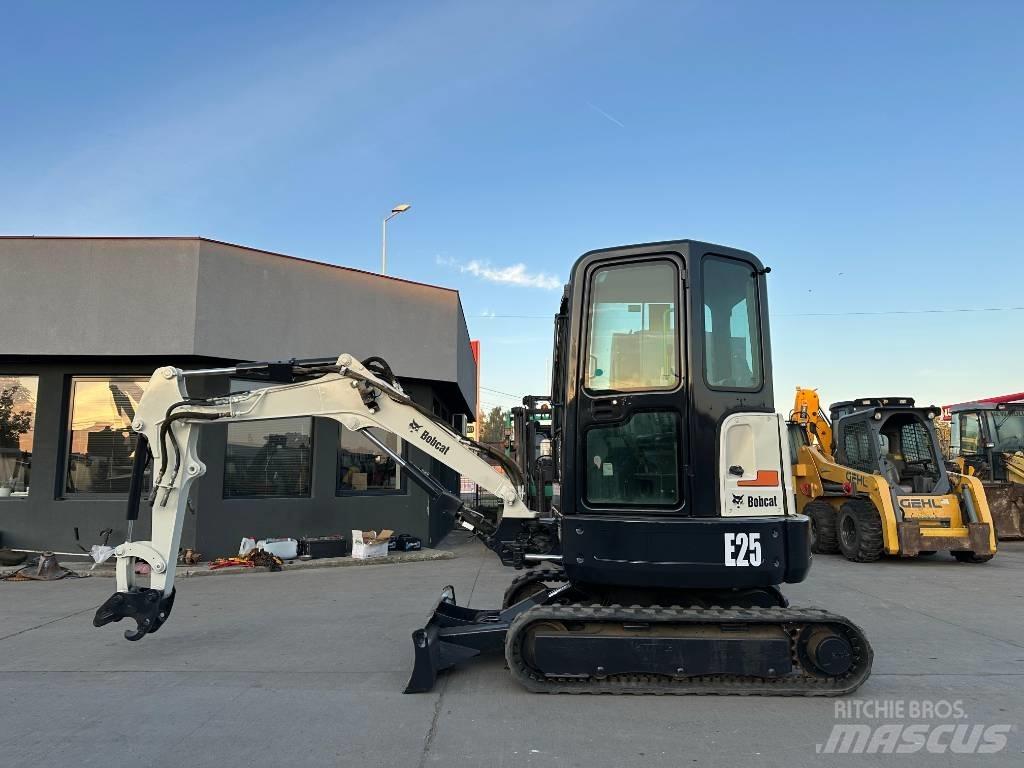 Bobcat E25EM Mini ekskavatoriai < 7 t