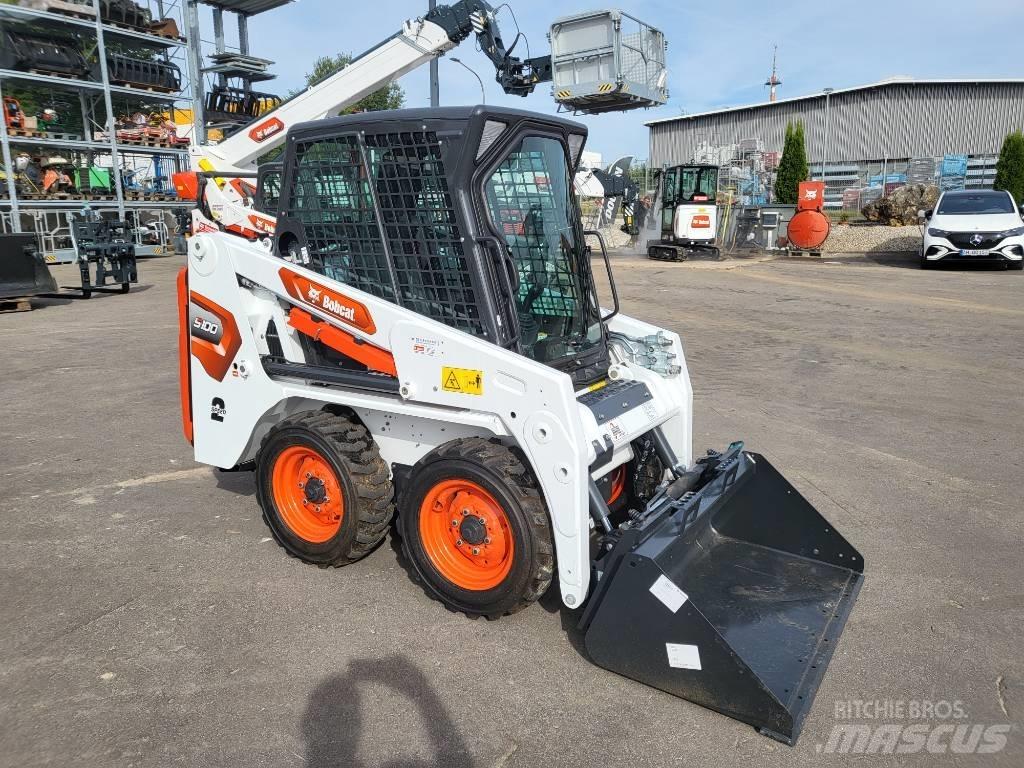 Bobcat S100 Krautuvai su šoniniu pasukimu
