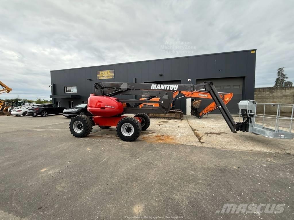 Manitou ATJ 200 Teleskopiniai keltuvai