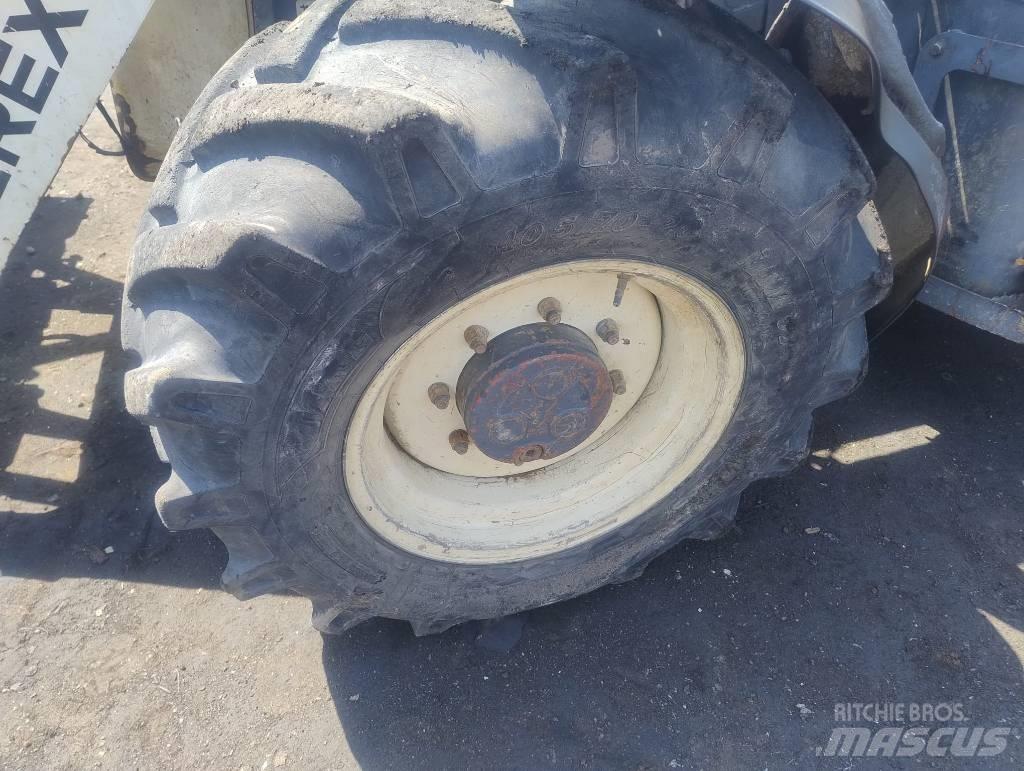 Terex Parts Ekskavatoriniai krautuvai